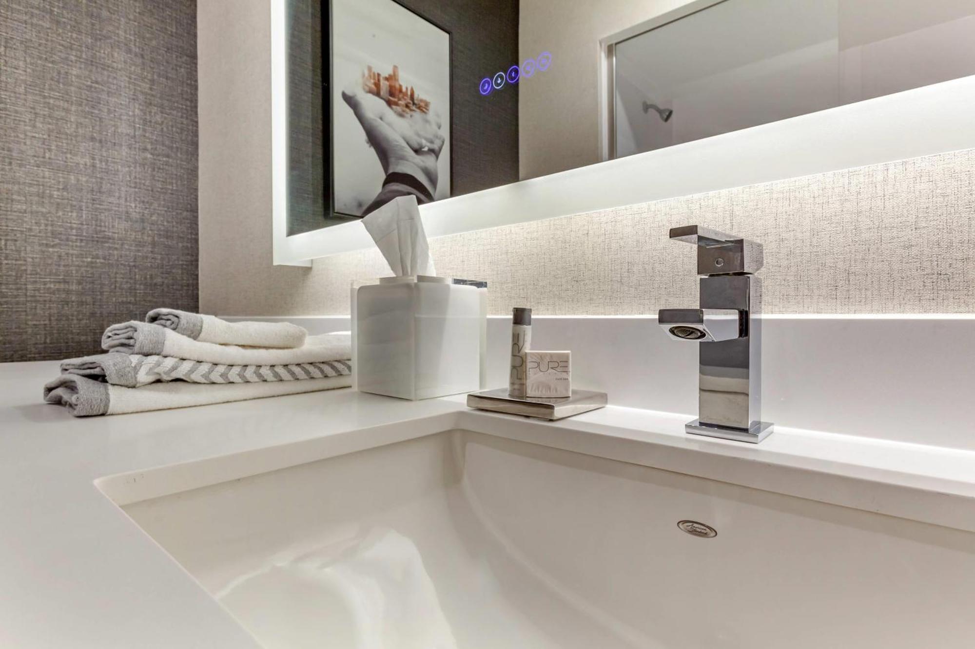 Cambria Hotel Richardson - Dallas Extérieur photo